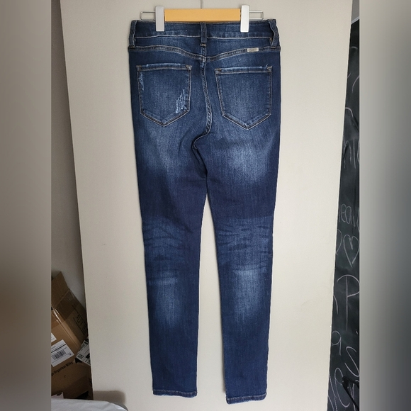 KanCan Women Jeans , Botton Fly, Size 7 (27x30) - Picture 5 of 6